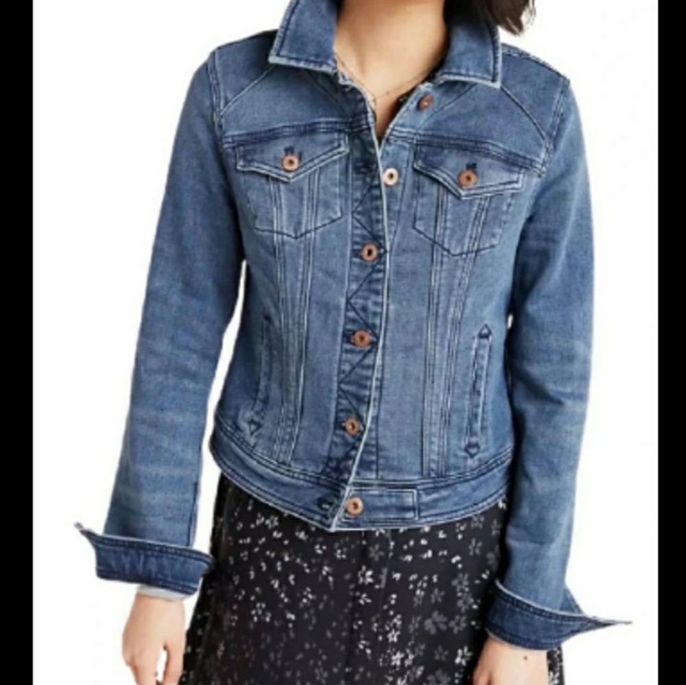 Anthropologie Pilcro and the Letterpress classic denim jacket
